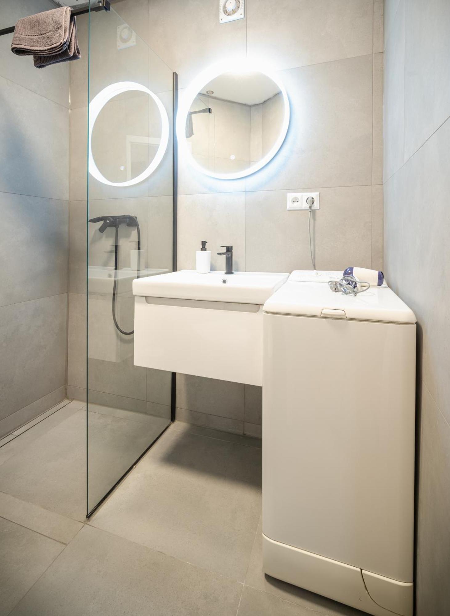 Modern Apartment In Historic City Center Old Town Bratislava Buitenkant foto