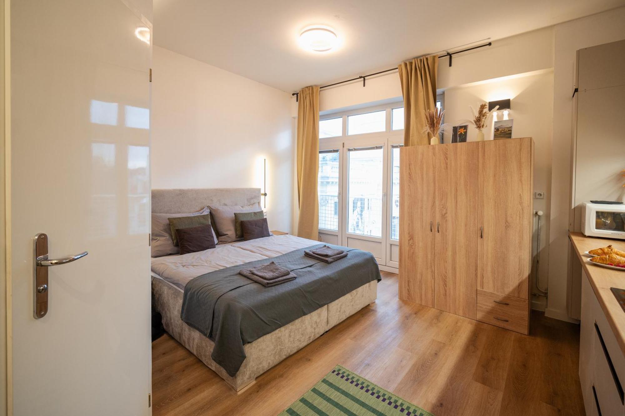 Modern Apartment In Historic City Center Old Town Bratislava Buitenkant foto